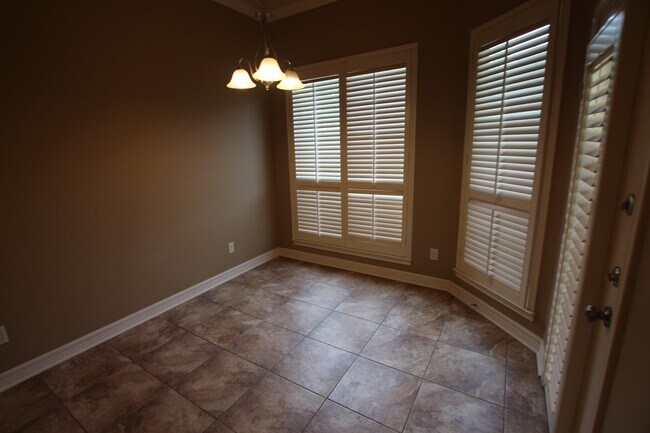 Building Photo - Coming Soon: Beautiful 3 Bedroom, 2 Bath n...