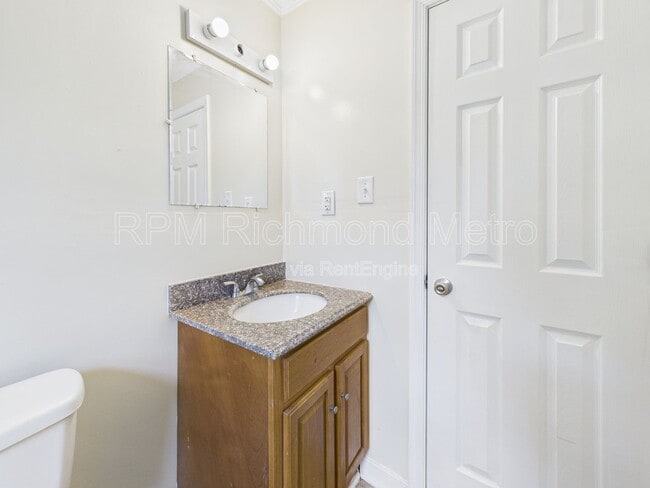 Building Photo - 923 N 20th St