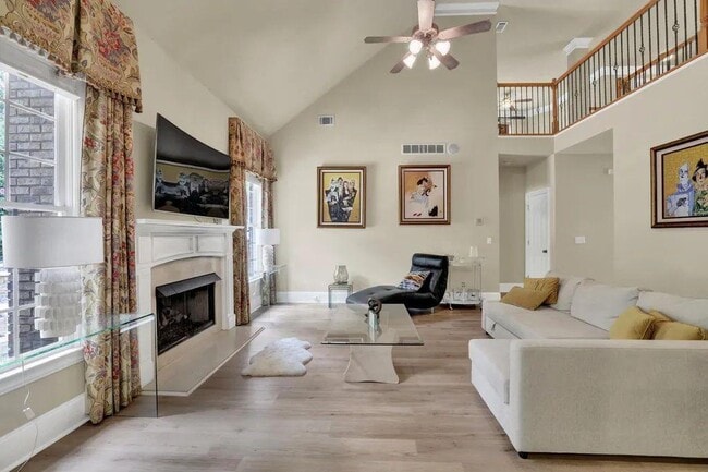 Building Photo - 12795 Wyngate Trail