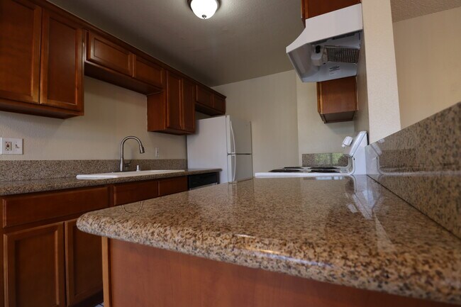 Building Photo - 1649 Pentecost Way