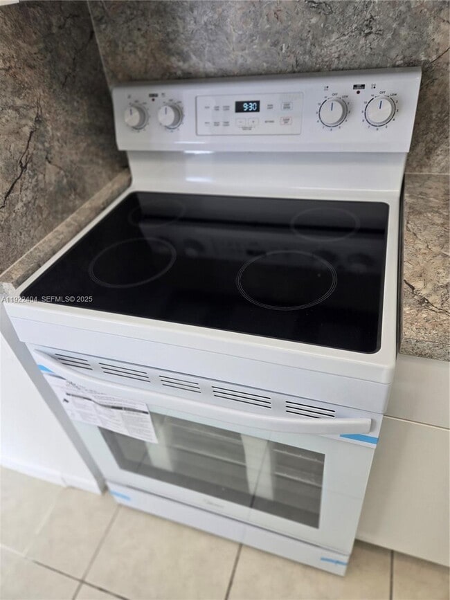 Building Photo - 8821 W Flagler St