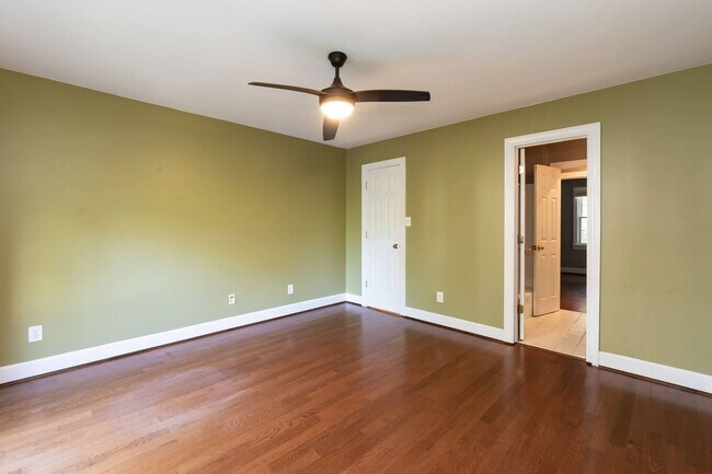 Building Photo - 7 Weathergreen Ct