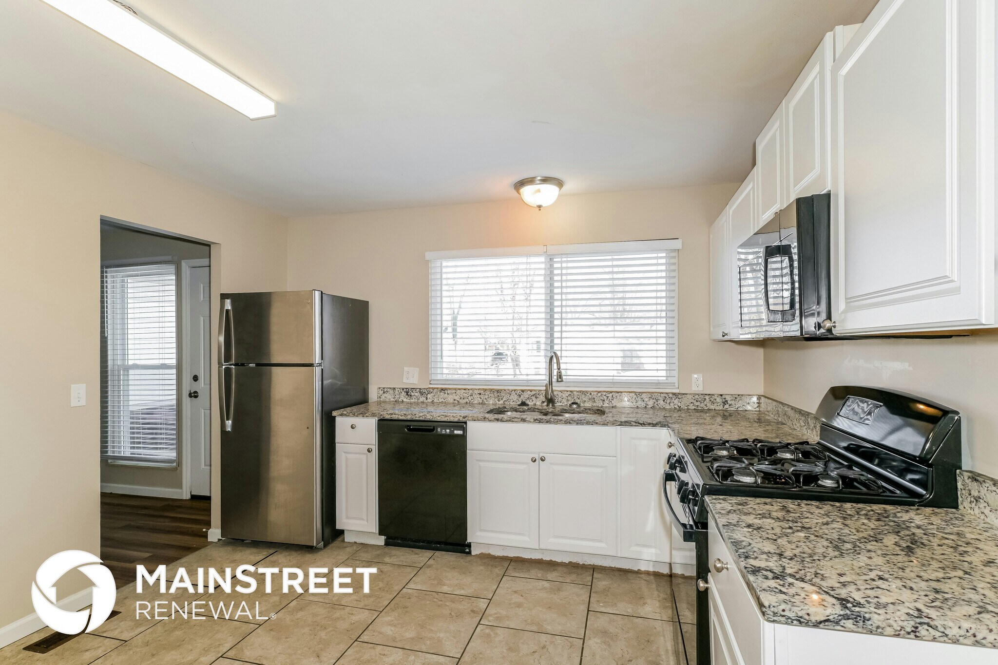 Building Photo - 2091 Shoreham Dr