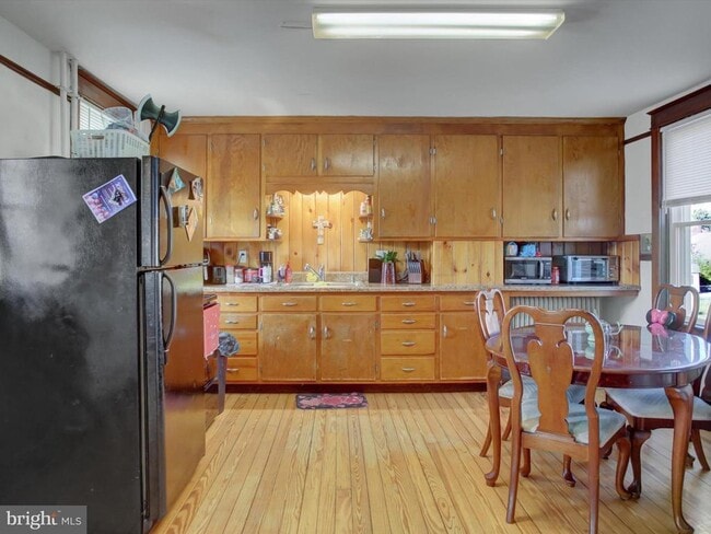 Building Photo - 7960 Mentzer Gap Rd