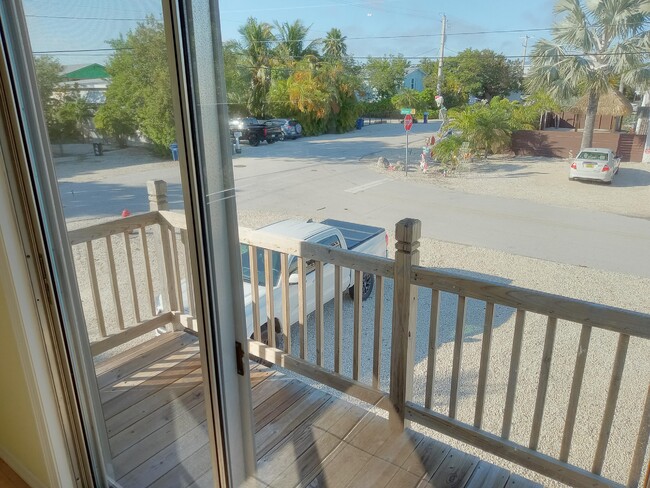 Building Photo - 201 Cutthroat Dr