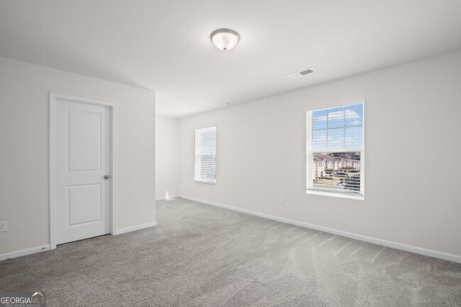 Building Photo - 406 Kings Cross Wy