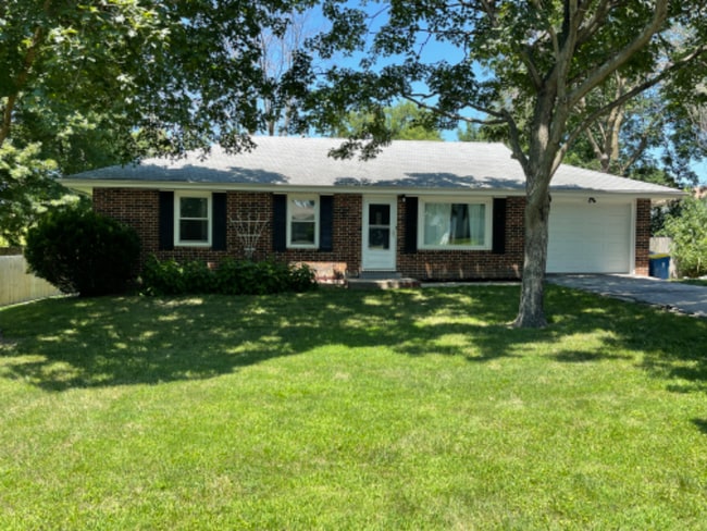 Building Photo - 106 W 8th St