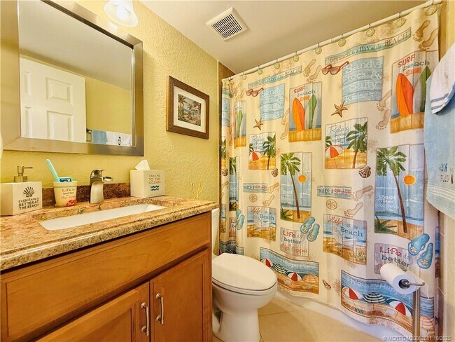 Building Photo - 7440 S Ocean Dr