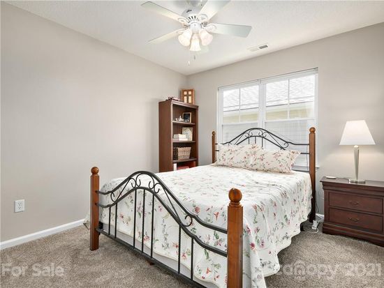 Bedroom 2 - 50 Clear Creekside Dr