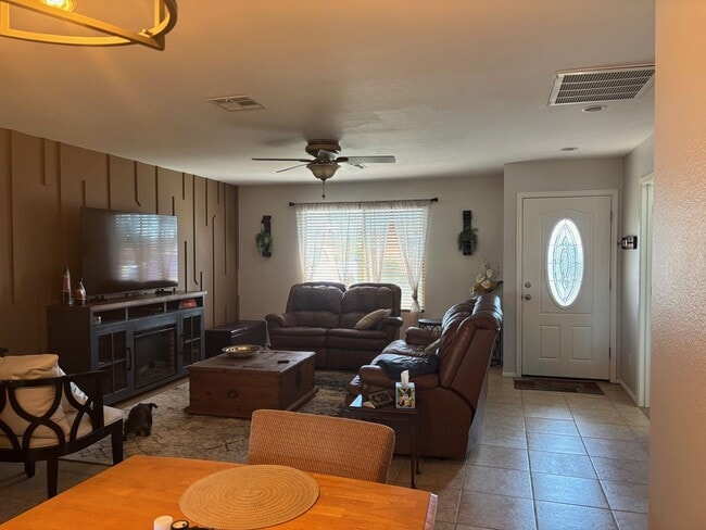 Building Photo - Welcome to this stunning updated 2-bedroom, 2-bathroom home on a lake located in the vibrant comm...