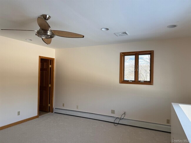 Building Photo - 88 Pierce Cir