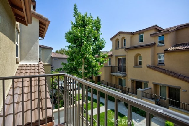 Building Photo - 17871 Shady View Dr