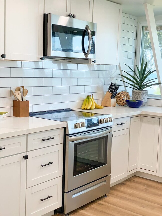 Building Photo - 53-729-729 Kamehameha Hwy