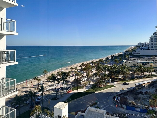 Building Photo - 209 N Fort Lauderdale Beach Blvd