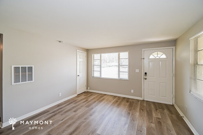 Building Photo - 5601 Tampico Rd