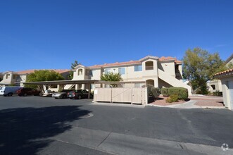 Building Photo - 2nd Floor Condo in a Gated Northeast Commu...