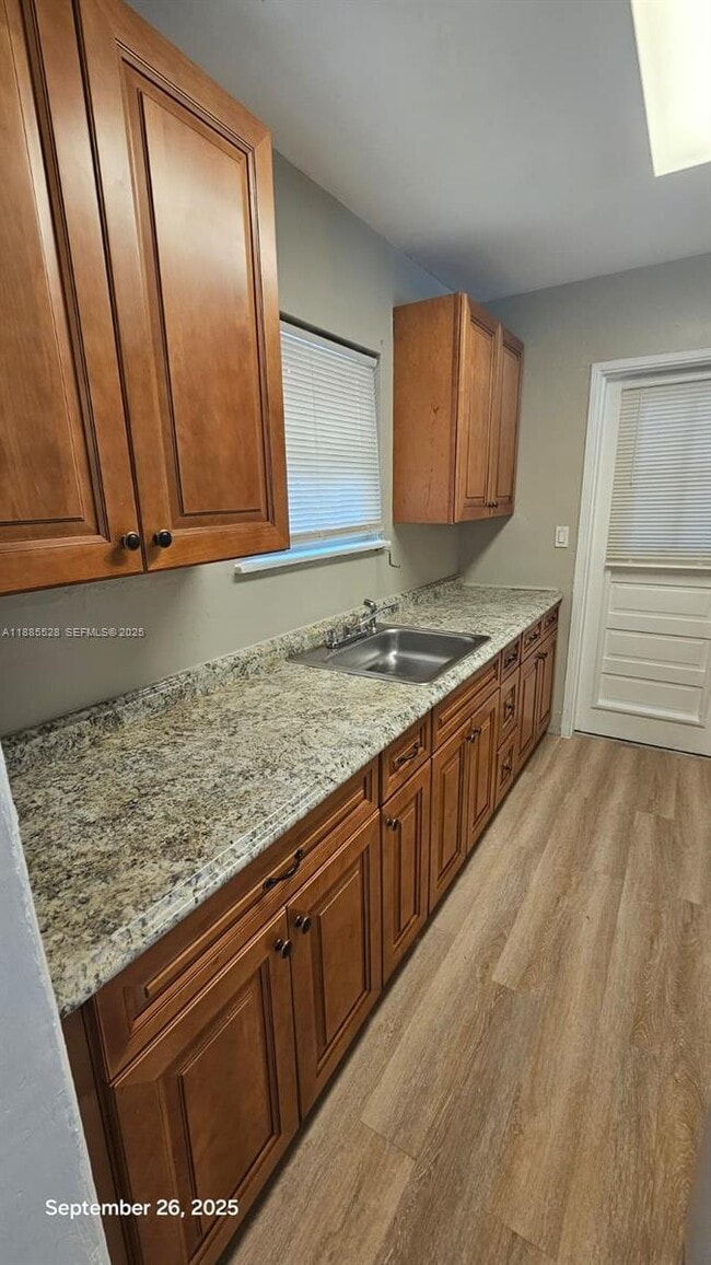 Building Photo - 2640 Garfield St