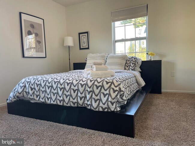 Building Photo - 2960 McGee Way