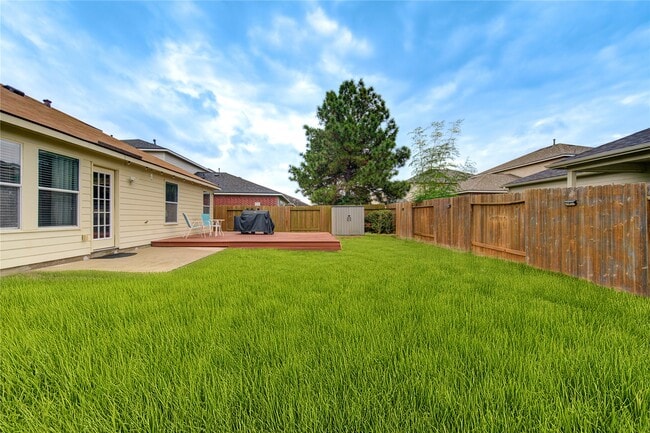 Building Photo - 402 Hurstshire Bend