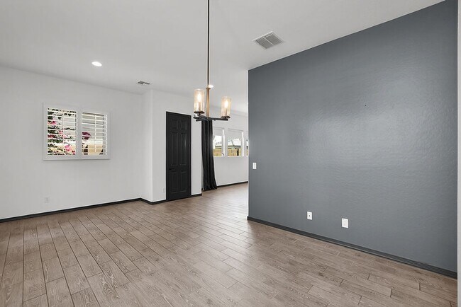 Building Photo - 369 W Glacier Bay Dr