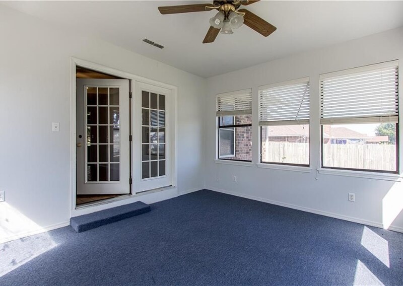 Building Photo - 1807 Carrie Pl