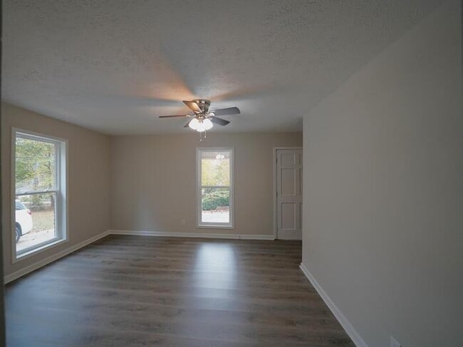 Building Photo - 50 Walker Dr