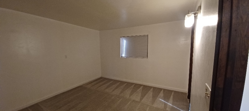 Building Photo - 13244 E 41st Ln