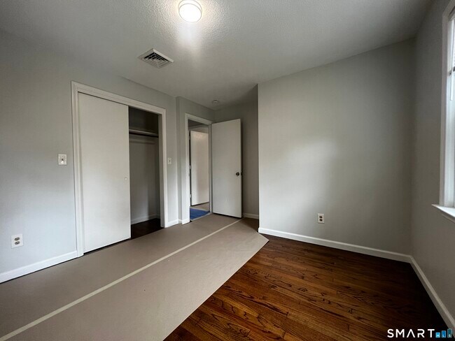 Building Photo - 485 Peet St