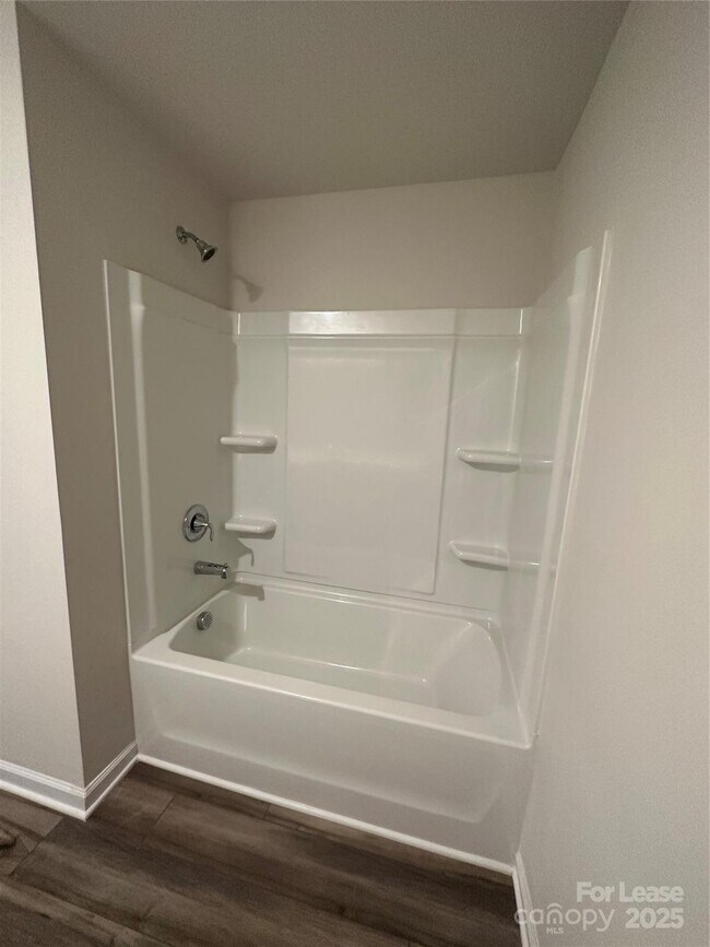 Building Photo - 13965 Castle Nook Dr