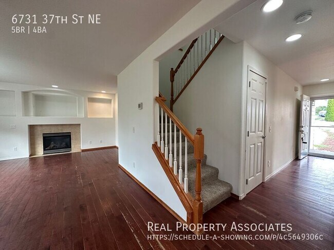 Building Photo - 6731 37th St NE