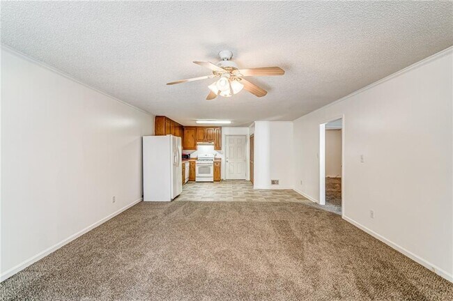 Building Photo - 4355 E Paulding Dr
