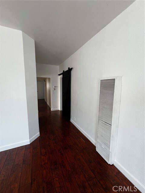 Building Photo - 1487 Henderson Ave