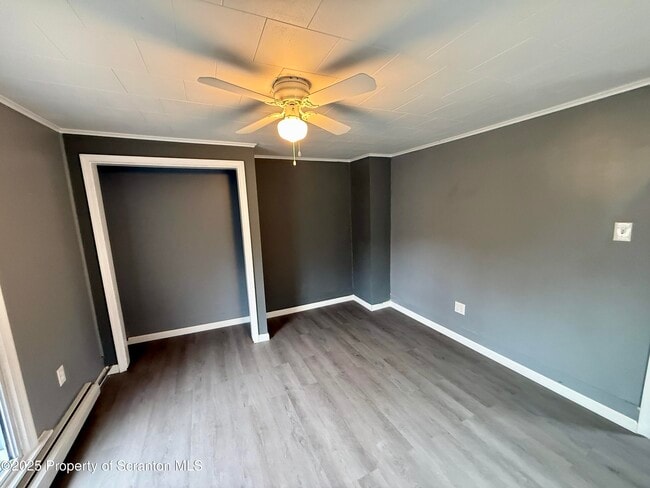 Building Photo - 112 Mowry Rd