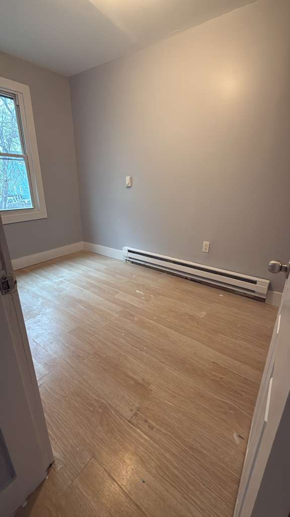 Building Photo - 87 Breunig Ave