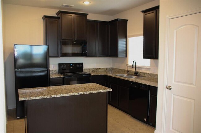 Building Photo - 13525 Franklin Pierce Cv