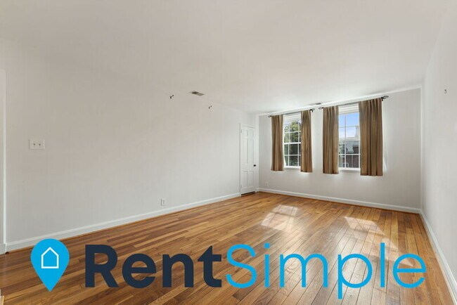 Building Photo - 4212 36th St S