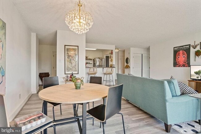 Building Photo - 5300 Columbia Pike