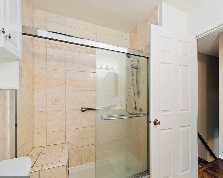 Building Photo - 4950 W Brigantine Ct