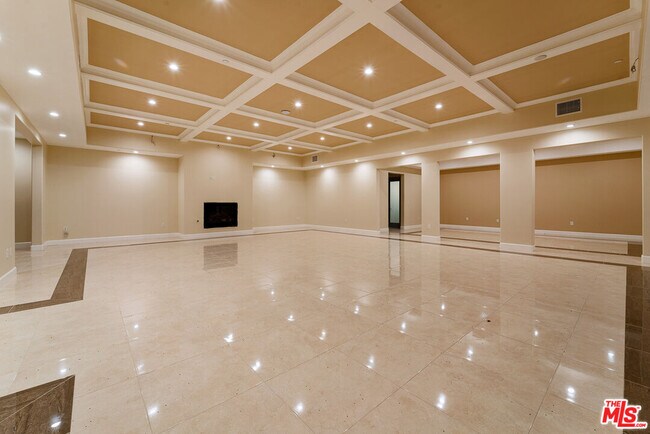 Building Photo - 11631 Poema Pl