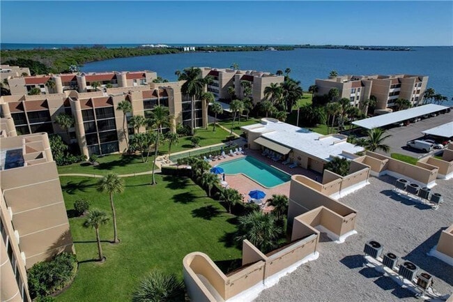 Building Photo - 3442 NE Causeway Blvd