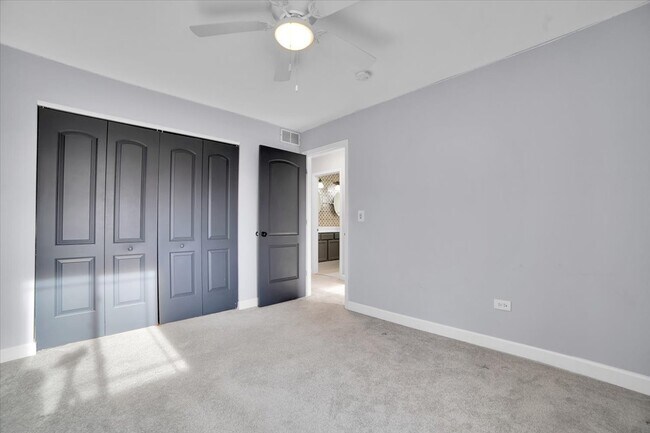 Building Photo - 1758 Red Bud Rd