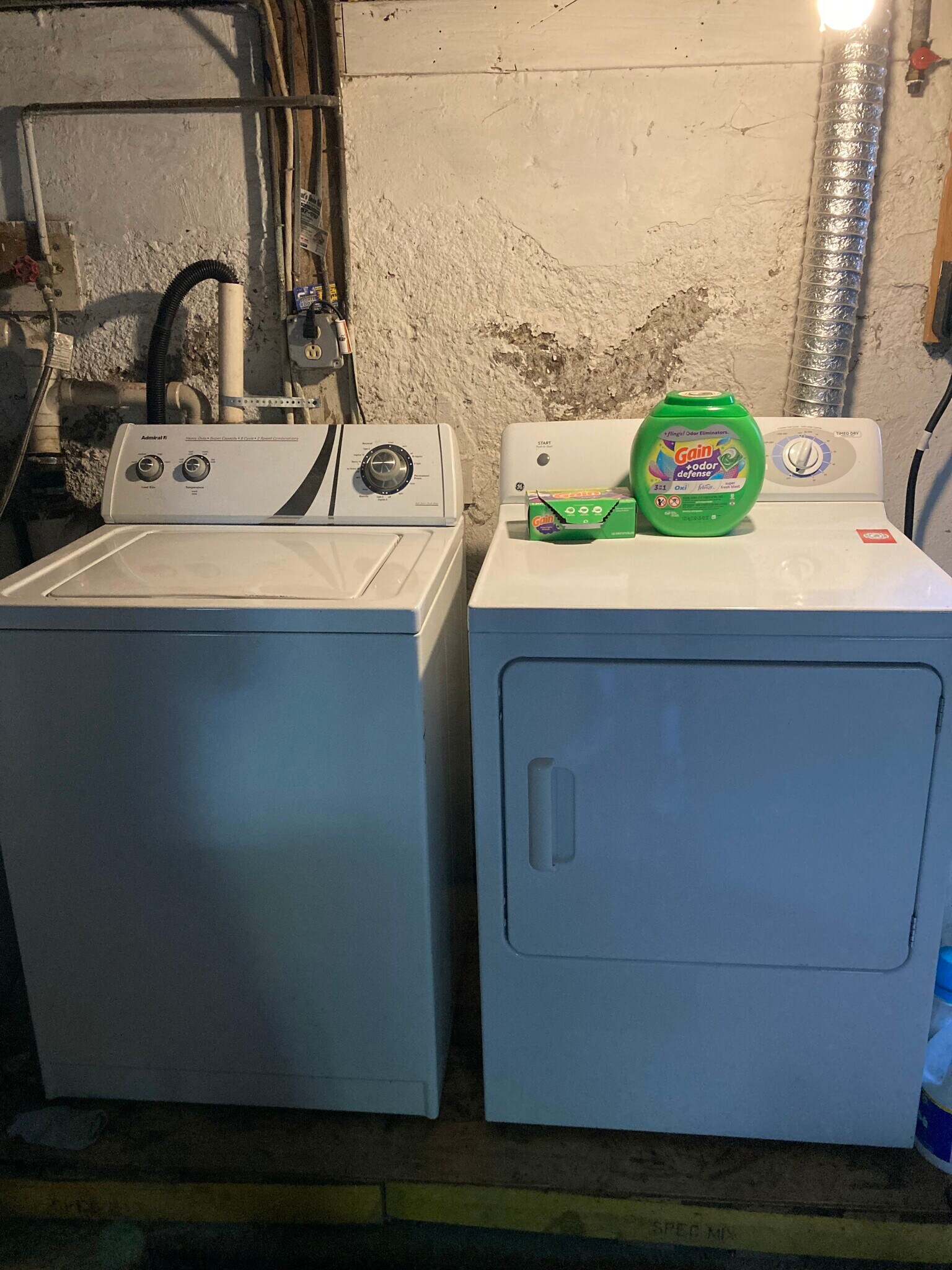 laundry - 1241 Western Ave