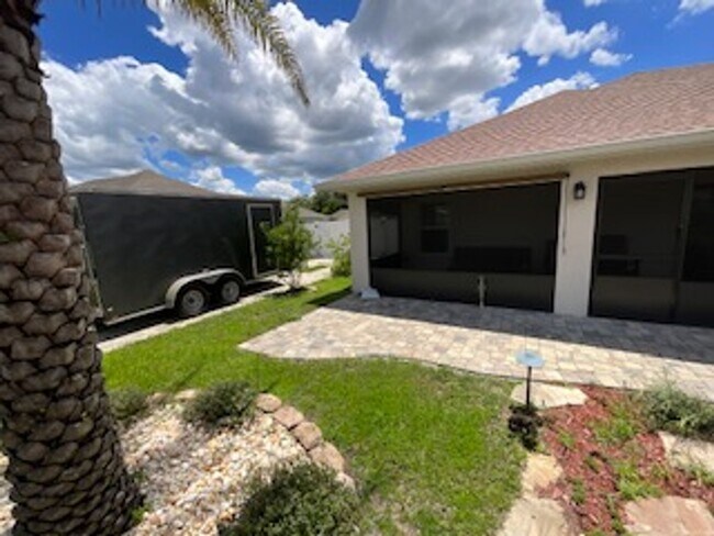 Building Photo - Oak Hill Plantation 3/2 NE Ocala Home