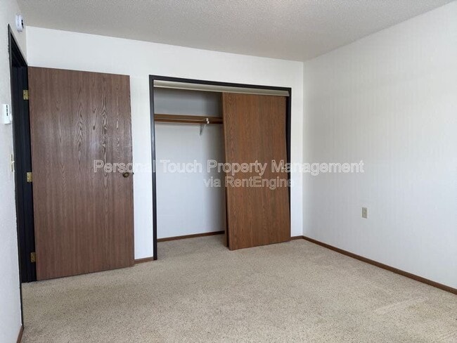 Building Photo - 1310 34th Ave S