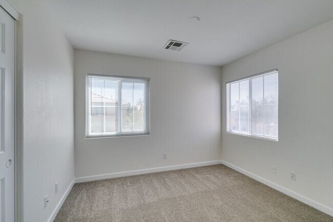 Building Photo - Bright & Airy 3-Bedroom Home with Private Balcony & Open Flow Living * COMING SOON *