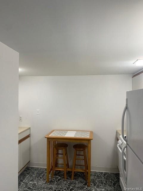 Building Photo - 8 Concord Dr