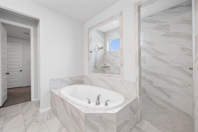 Building Photo - 5838 Turquoise Hl
