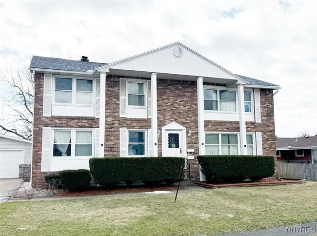 Primary Photo - 21 Yorktown Rd