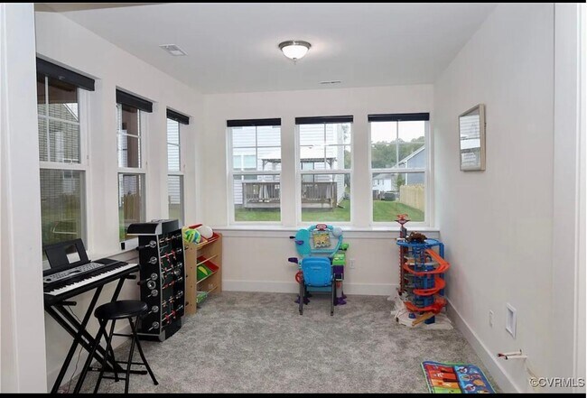 Building Photo - 5906 Sterlingworth Dr