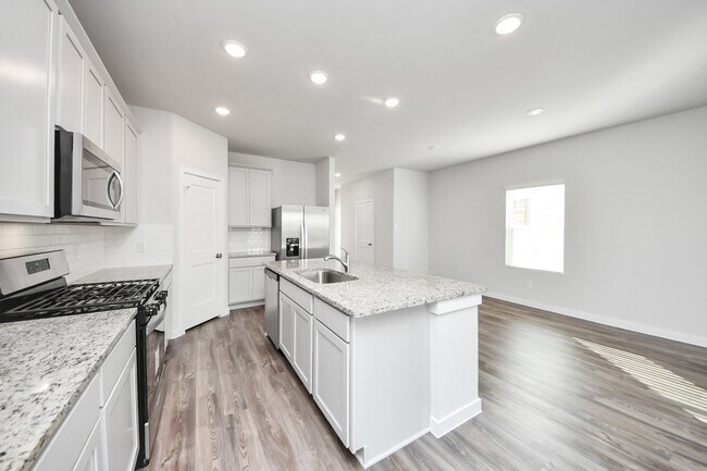 Building Photo - 5819 Blue Grama Dr